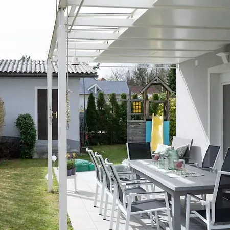 Schoenes Mit Garten Tatil Evi *