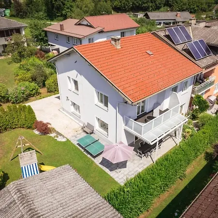 Schoenes Mit Garten Holiday home