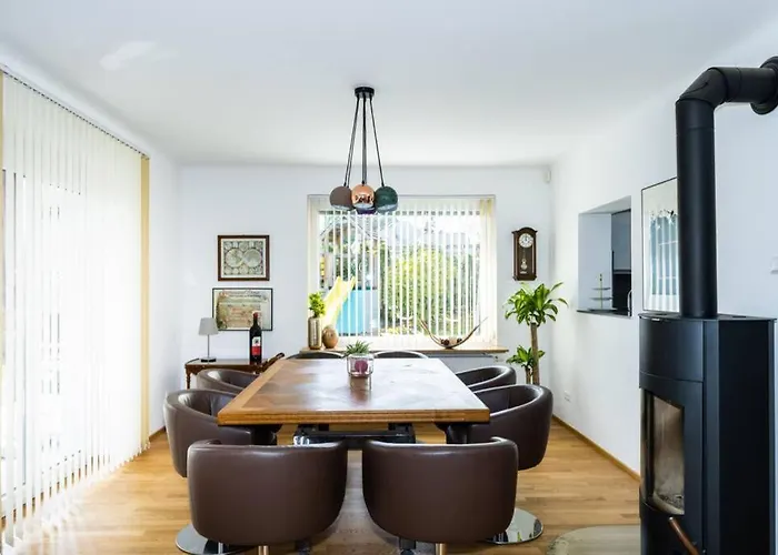 Tatil Evi Schoenes Mit Garten *