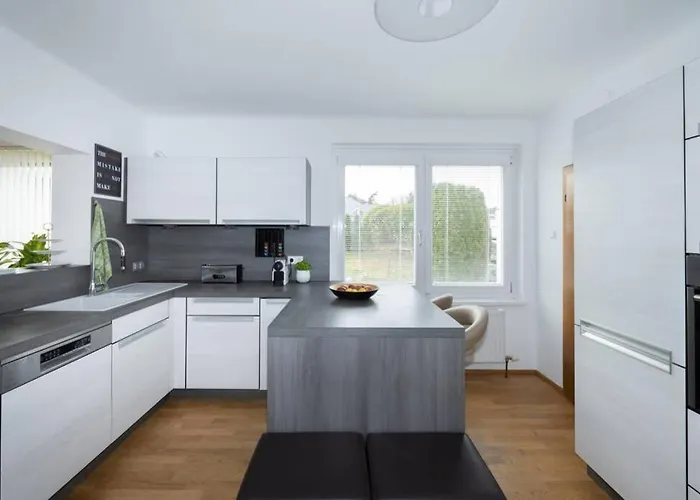 Tatil Evi Schoenes Mit Garten Pörtschach am Wörthersee