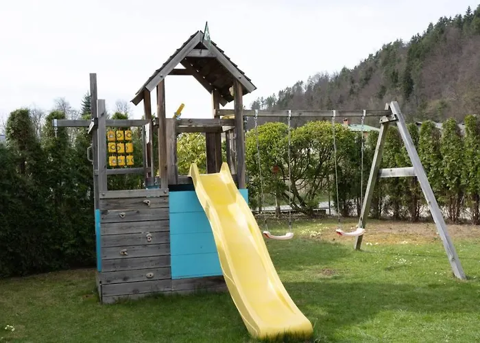 Tatil Evi Schoenes Mit Garten *