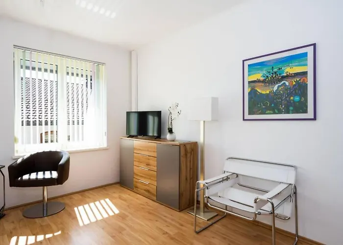 Tatil Evi Schoenes Mit Garten *